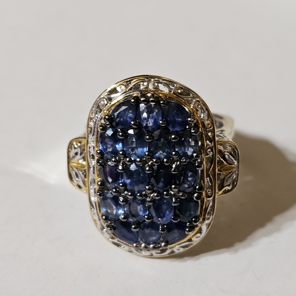 Michael Valitutti Jewelry - Michael Valitutti Genuine Ceylon Blue Sapphire 💙 Ring 925 Size 7.5!